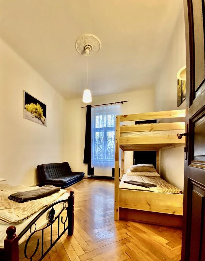 Spacious Cozy Apartments In Centre Prag Dış mekan fotoğraf