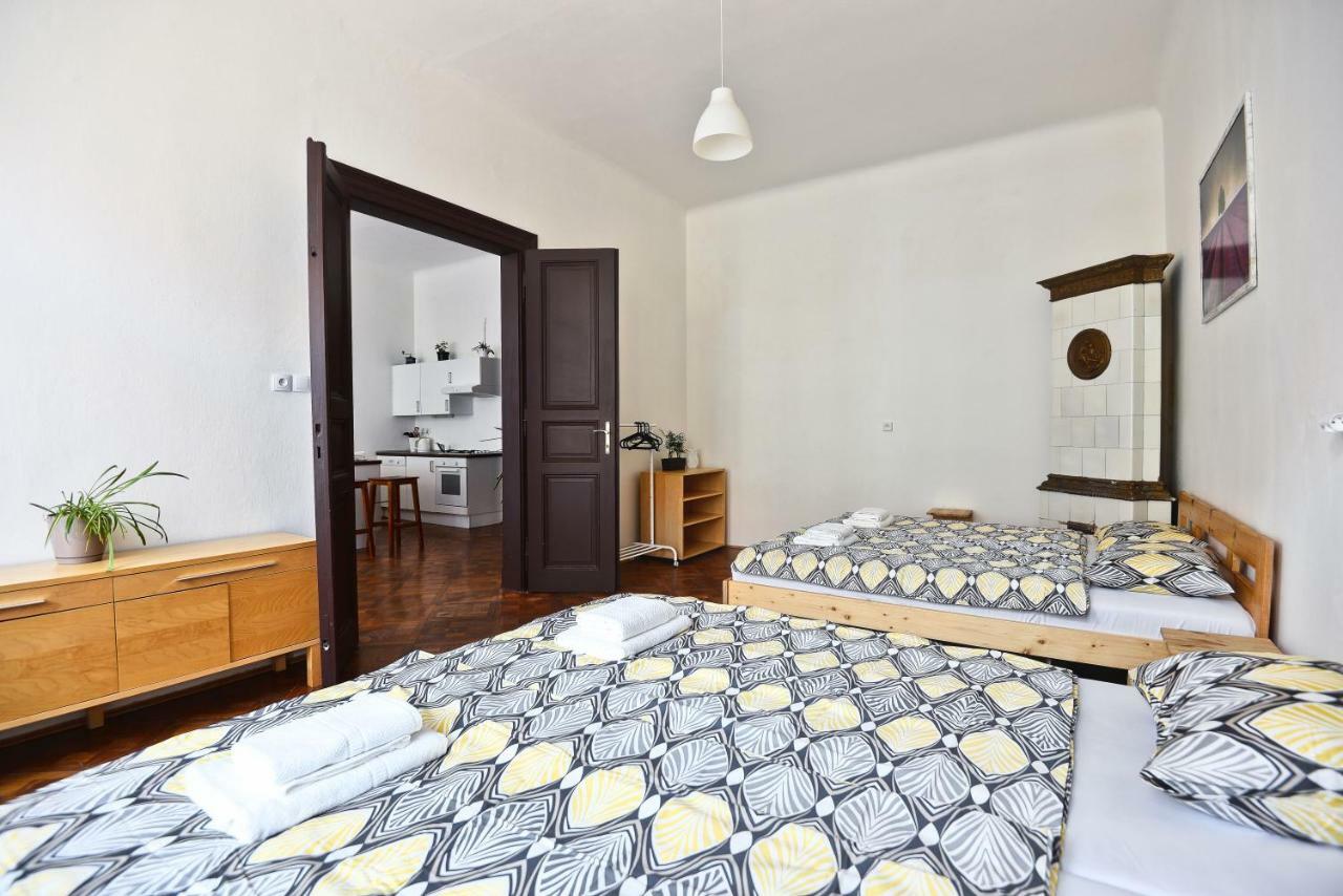 Spacious Cozy Apartments In Centre Prag Dış mekan fotoğraf